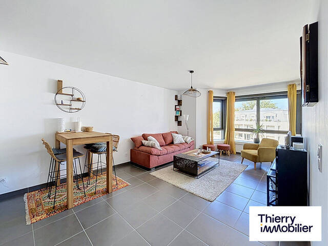 Vente Appartement 2 pièces 50.08 m² Dinard 35800 La Médiathèque
