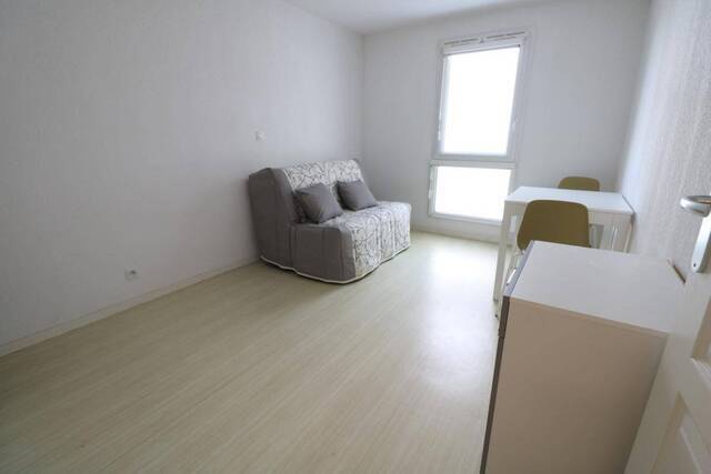 Location Appartement studio 1 pièce 19 m² Nantes 44300 Bourgeonnière-Petit Port