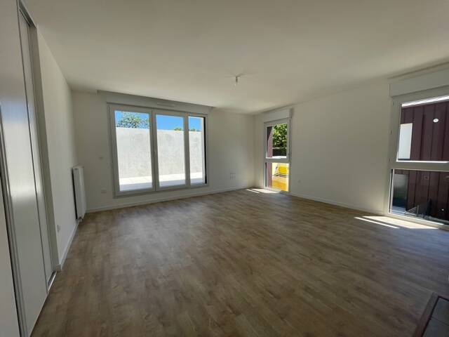 Location Appartement t3 63 m² Couëron 44220 CENTRE VILLE