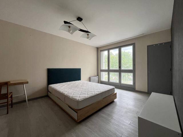 Location Appartement chambre 1 pièce 27 m² Rennes 35200