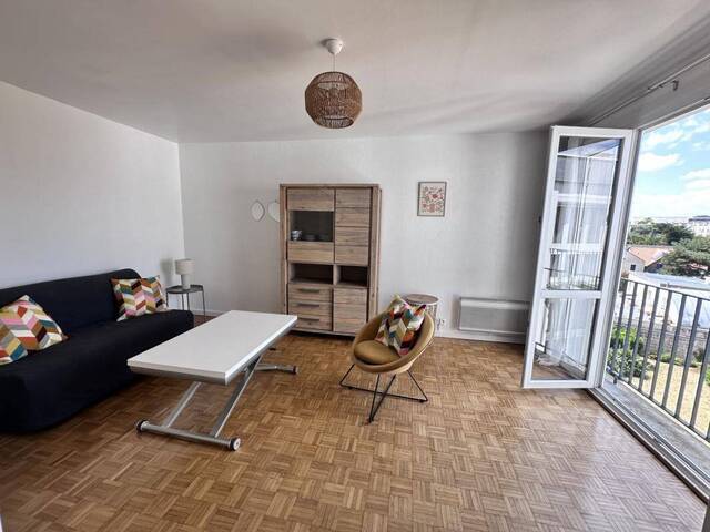Location Appartement t1 bis 26 m² Nantes 44300