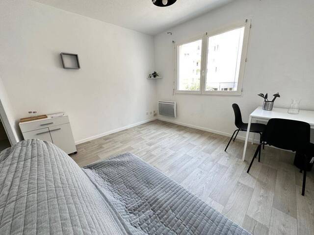 Location Appartement studio 1 pièce 18 m² Nantes 44000 Cité des congrès