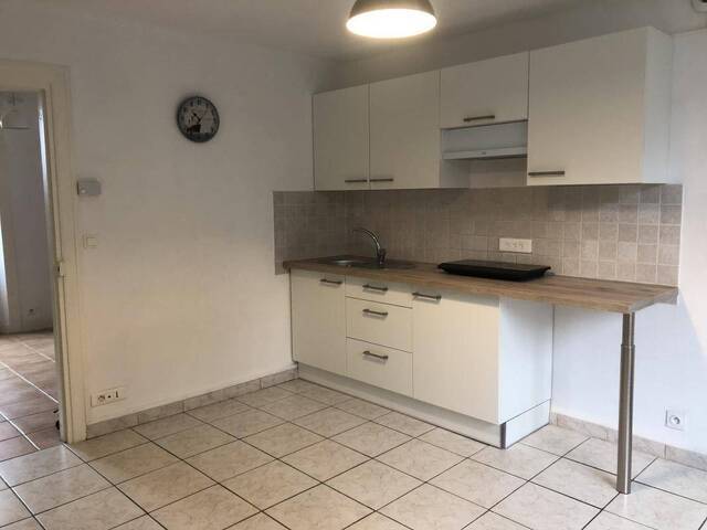Location Appartement t2 33 m² Dinard 35800