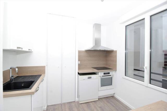 Location Appartement t4 91 m² Saint-Nazaire 44600