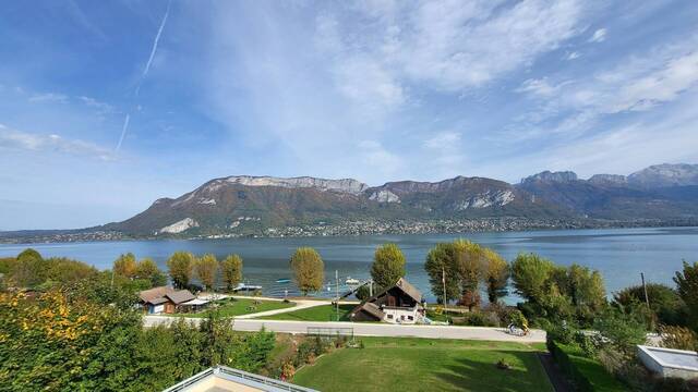 Location Appartement studio 1 pièce 24.65 m² Sévrier 74320