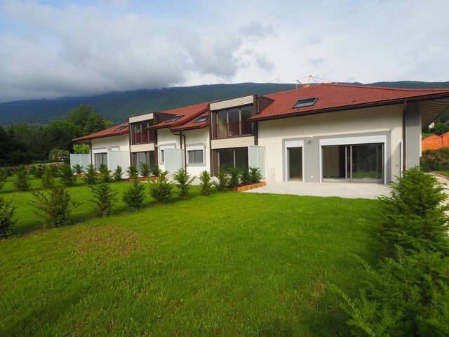 Location Maison 3 pièces 91.01 m² Saint-Jorioz 74410