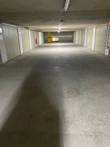 Rent Parking garage en sous-sol 11 m² Annecy 74000