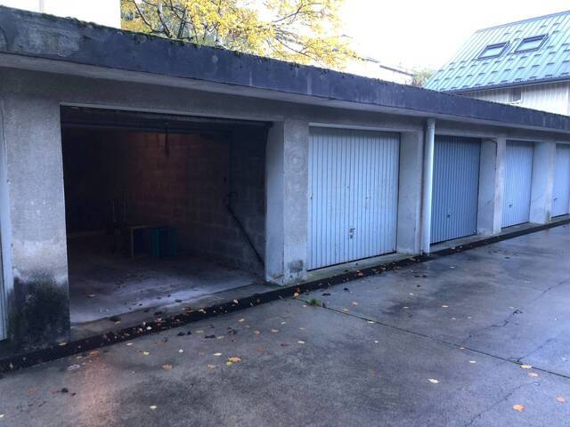 Location Parking garage extérieur 14 m² Annecy 74000