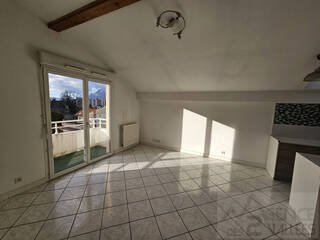 Buy Apartment appartement 2 rooms 43 m² Cluses 74300
