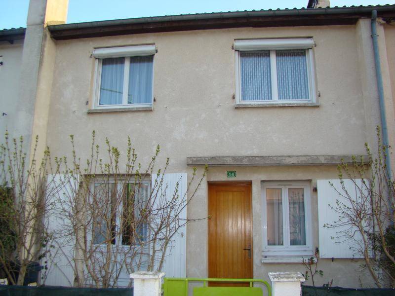 Bien vendu maison 4 pièces 73.69 m² à Châteauroux 36000