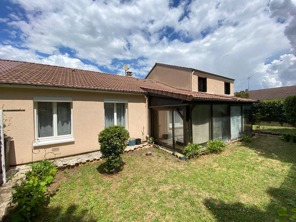 Vente maison 7 pièces 150 m² à Châteauroux 36000