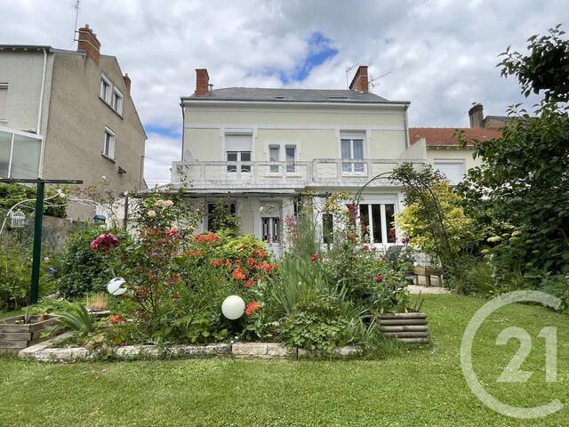 Vente Maison 7 pièces 205 m² Châteauroux 36000