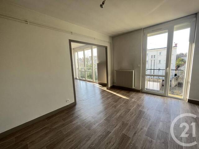 Location Appartement t5 92.19 m² Châteauroux 36000