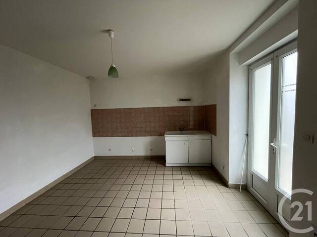 Location Appartement t2 31.94 m² Saint-Maur 36250