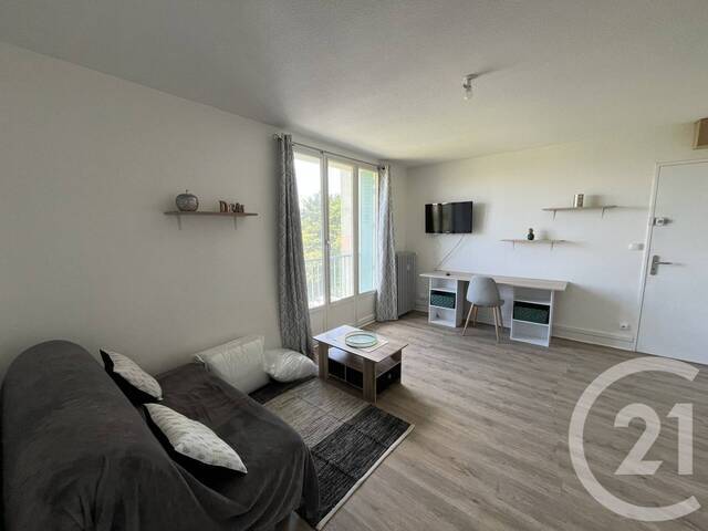 Location Appartement studio 1 pièce 28.49 m² Châteauroux 36000
