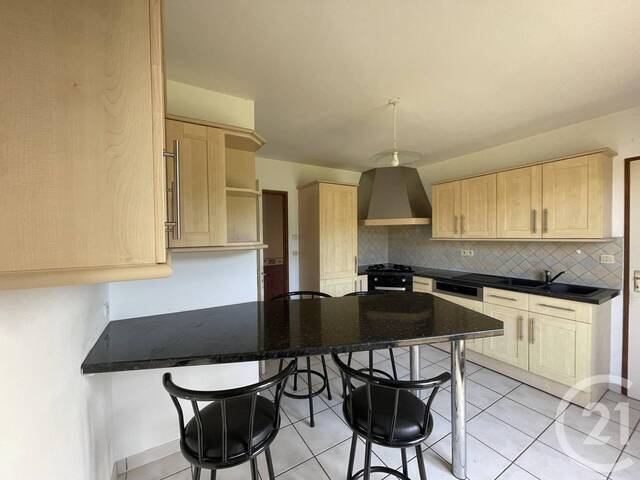 Location Maison 4 pièces 104 m² Mosnay 36200
