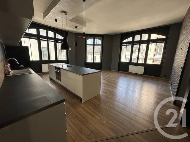Vente Appartement t8 258.84 m² Châteauroux 36000