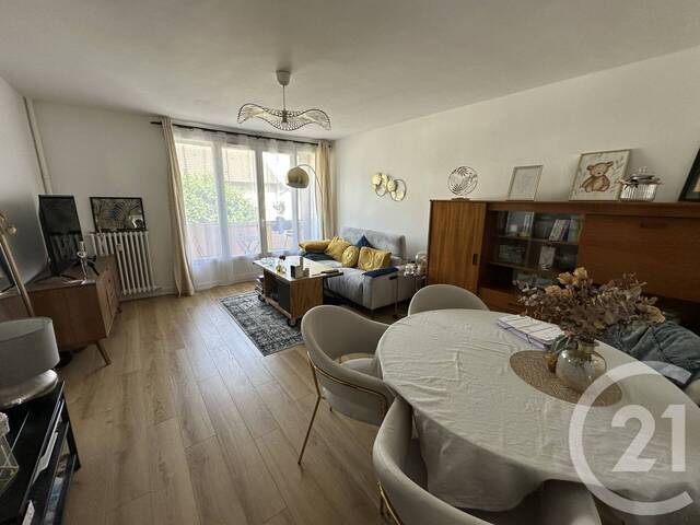 Vente Appartement t3 1012 m² Châteauroux 36000