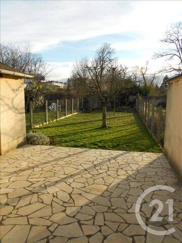 Location Maison 4 pièces 118 m² Châteauroux 36000