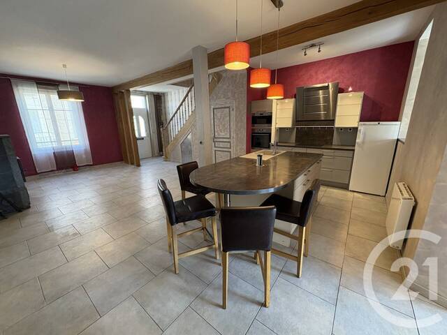 Location Maison 5 pièces 137 m² Châteauroux 36000