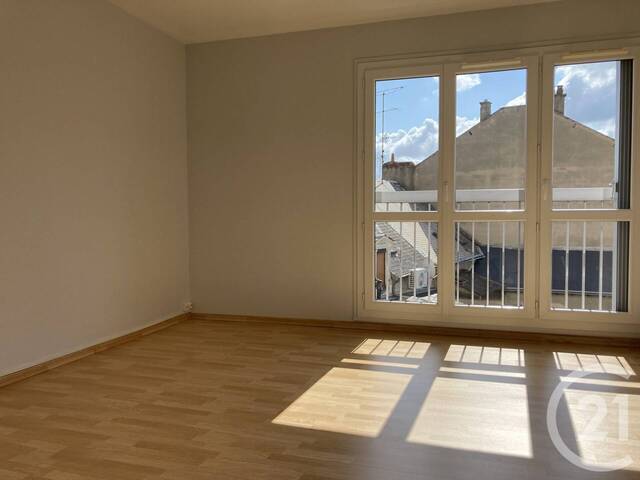 Location Appartement studio 2 pièces 34 m² Châteauroux 36000