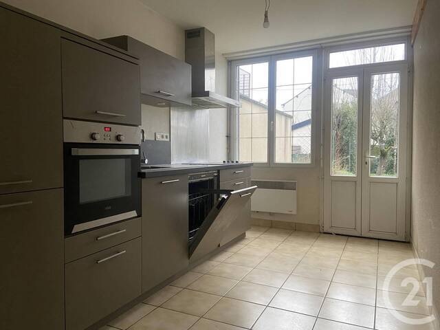 Location Maison 5 pièces 118.05 m² Châteauroux 36000