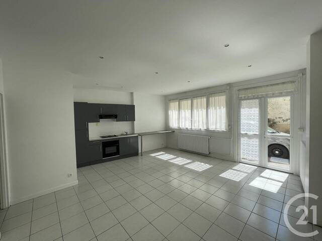 Location Appartement duplex 2 pièces 45.2 m² Châteauroux 36000