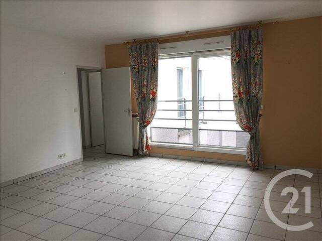 Sale Apartment t2 56.76 m² Châteauroux 36000