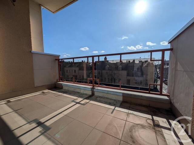 Vente Appartement 4 pièces 106.48 m² Châteauroux 36000