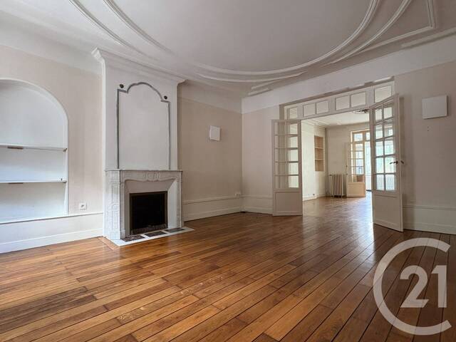 Vente Maison 6 pièces 153.86 m² Châteauroux 36000