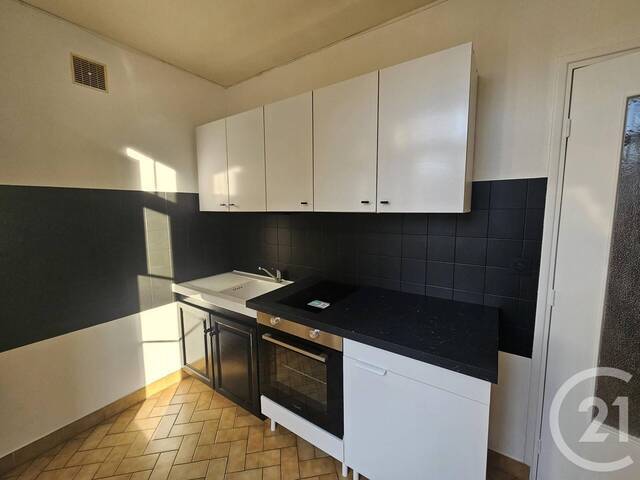 Location Appartement t2 55.79 m² Saint-Marcel 36200