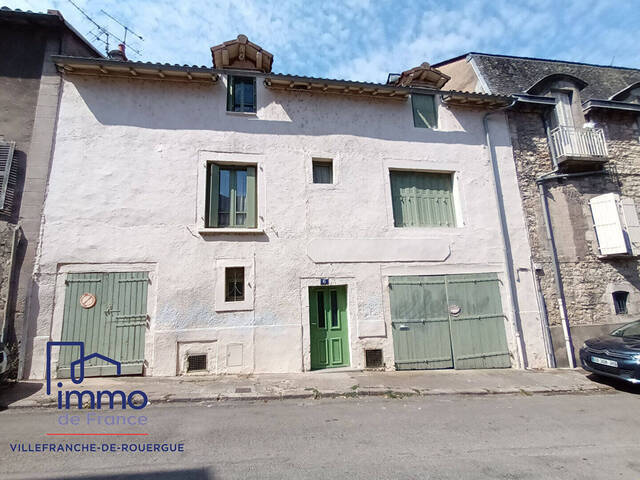 Vente maison 12 pièces 180 m² à Villefranche-de-Rouergue (12200)