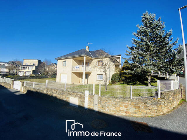 Vente maison 4 pièces 116.34 m² à Baraqueville (12160)