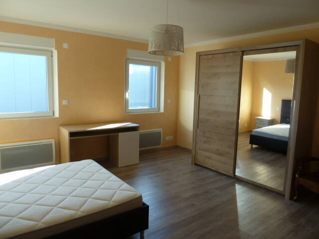 Location Appartement t2 64 m² Chastel-Nouvel (48000)