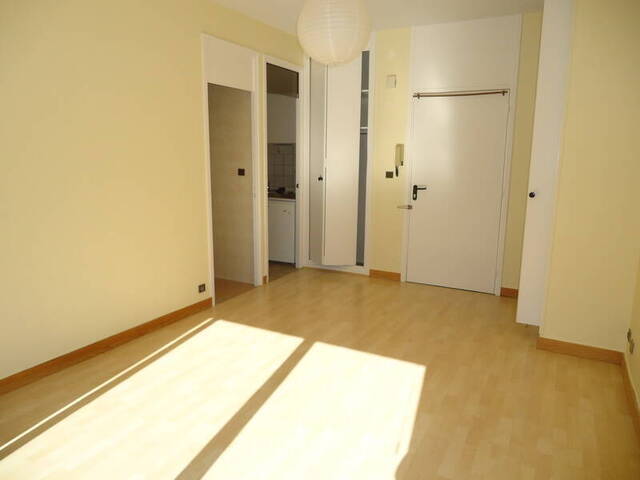 Location appartement studio 1 pièce 25 m² à Rodez (12000)