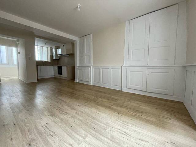 Location appartement t6 et plus 2 pièces 35 m² à Rodez (12000)