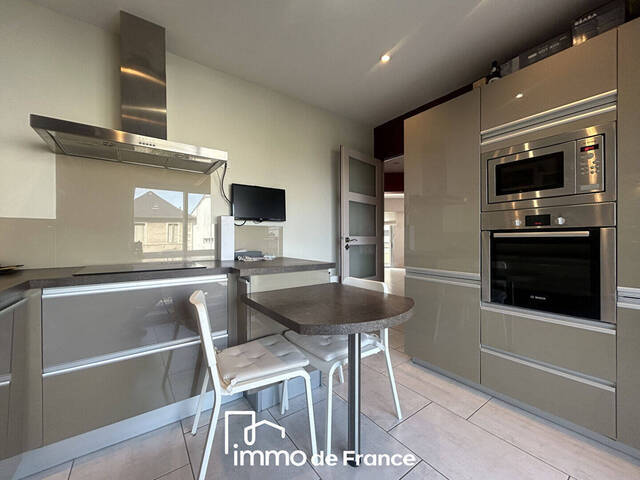 Vente appartement 4 pièces 89.74 m² à Rodez (12000)