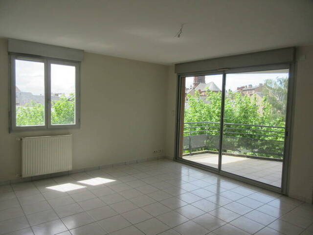 Location appartement t3 82 m² à Rodez (12000) Centre Ancien