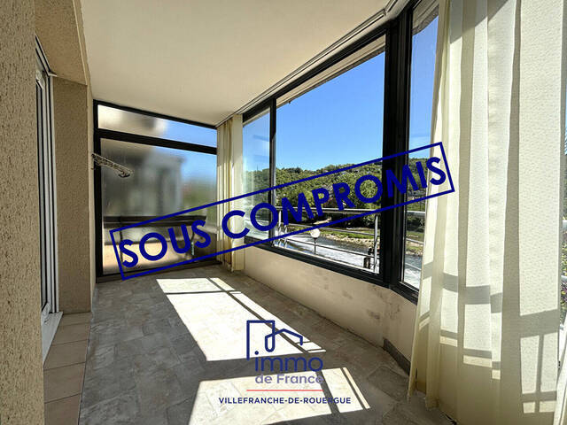 Vente appartement 2 pièces 38 m² à Villefranche-de-Rouergue (12200)