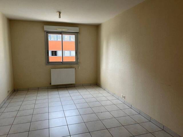 Location appartement t1 bis 2 pièces 32 m² à Rodez (12000)