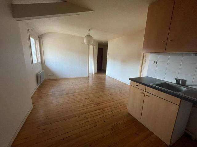 Location appartement t1 bis 2 pièces 38 m² à Rodez (12000)