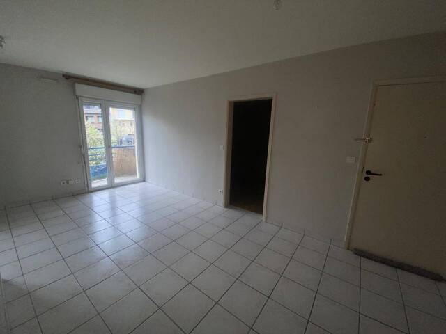 Location appartement t1 bis 2 pièces 42 m² à Rodez (12000)