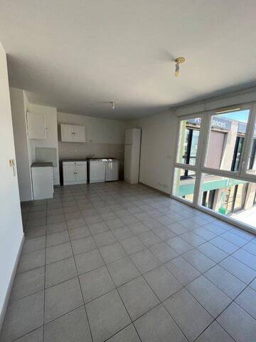 Location appartement t1 32 m² à Onet-le-Château (12850)