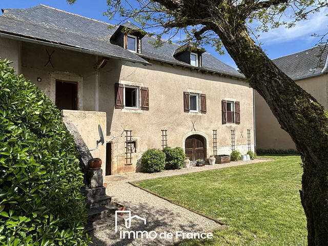 Vente maison 5 pièces 91.65 m² à Flavin (12450)