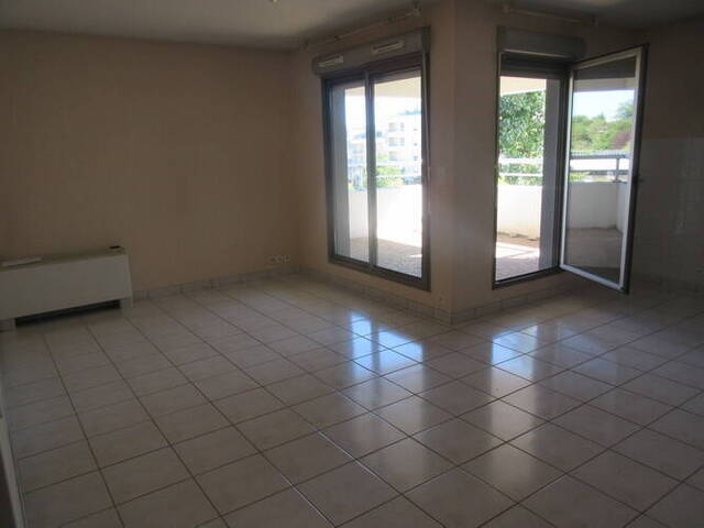 Location appartement t3 69 m² à Rodez (12000)