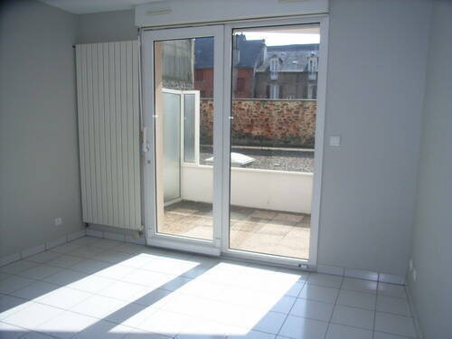 Location appartement studio 1 pièce 24 m² à Rodez (12000)