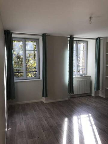 Location appartement t1 bis 2 pièces 33 m² à Rodez (12000)