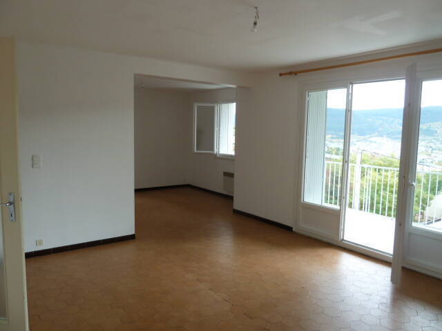 Location appartement t5 99 m² à Mende (48000)