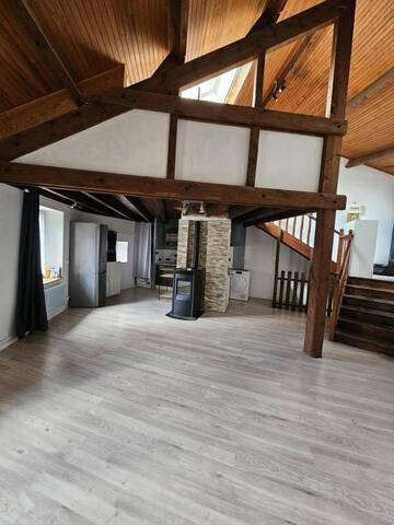 Location maison 4 pièces 100 m² à Serverette (48700)