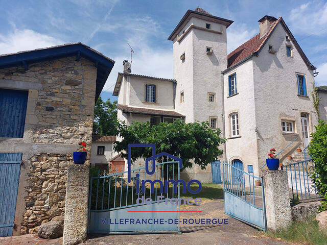 Vente maison de village 6 pièces 184 m² à Villefranche-de-Rouergue (12200)